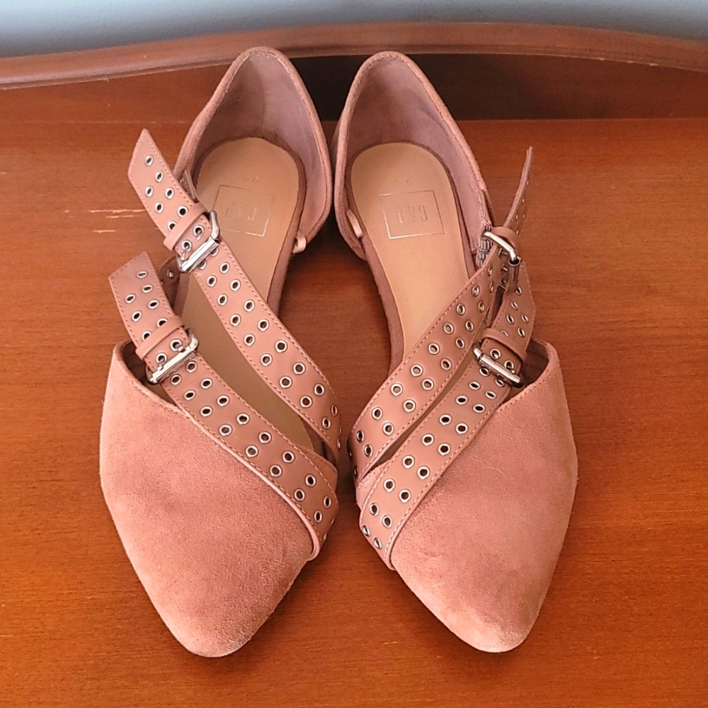 Gap Strappy Flats/ Size:9.5/Color:Blush